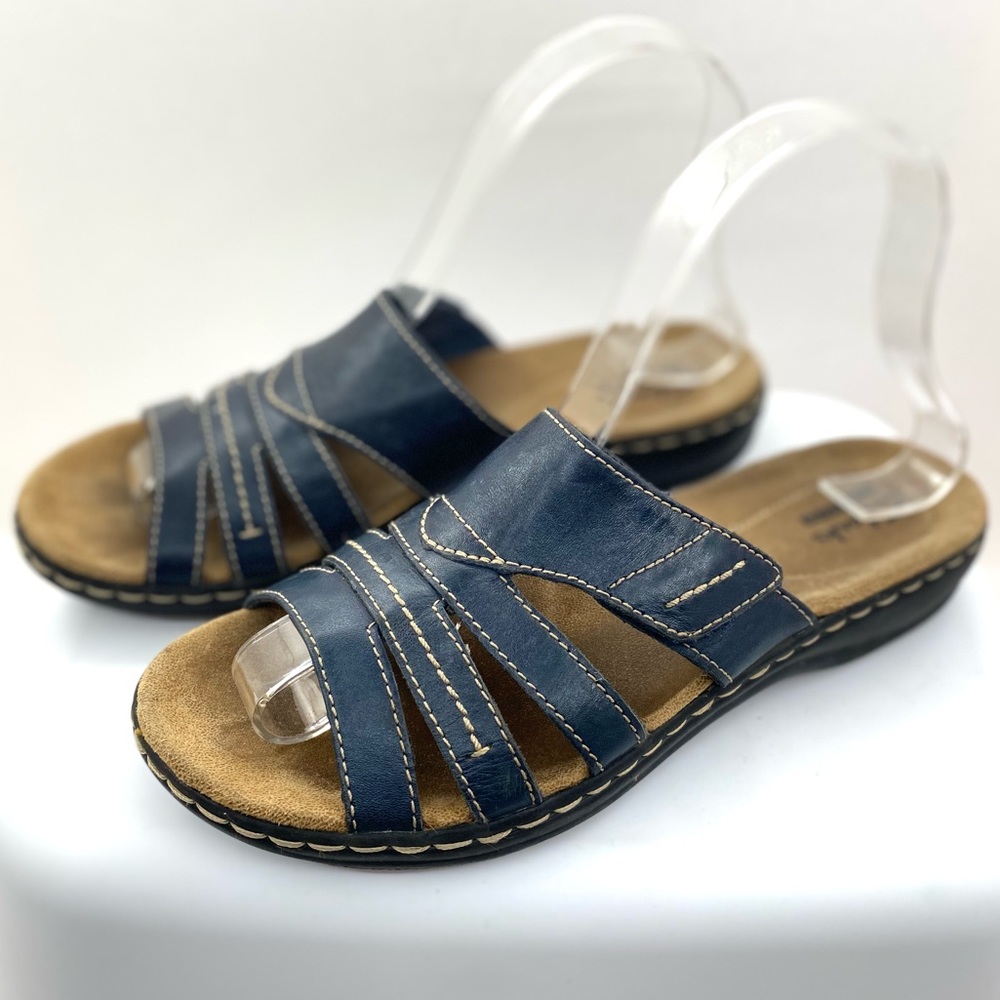 Clarks Collection leather sandals size 6.5